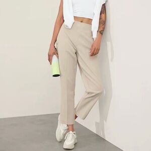 NWOT Athleta Endless High Rise Petite Pant in Abalone Beige